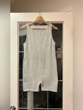 American Eagle High Neck Seamless
Lounge Romper